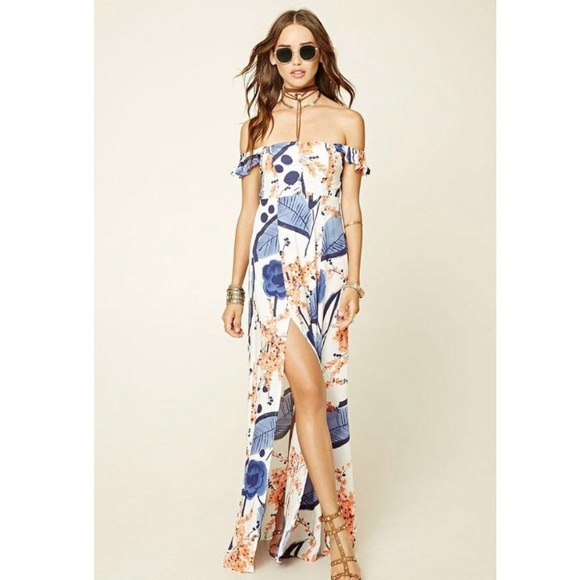 Selfie Leslie Dresses & Skirts - Selfie Leslie Forever21 Off Shoulder Maxi Dress